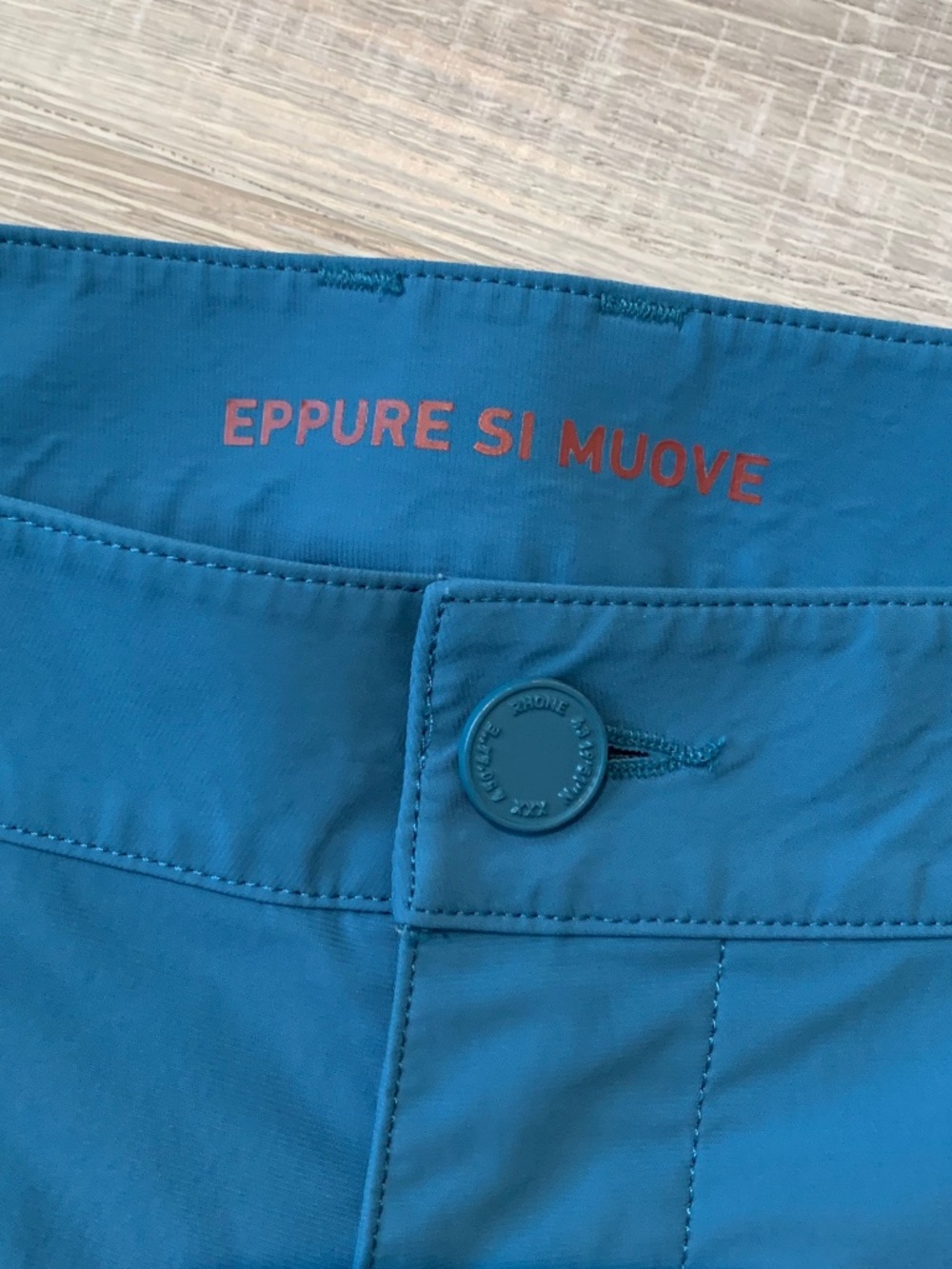 Rhone Men's Resort Shorts 6" Inseam Teal Blue 32 - Picture 3 of 6